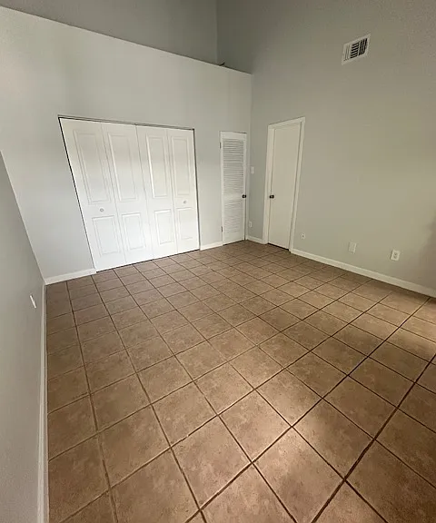 Armenia Gables Cir — Photo 26