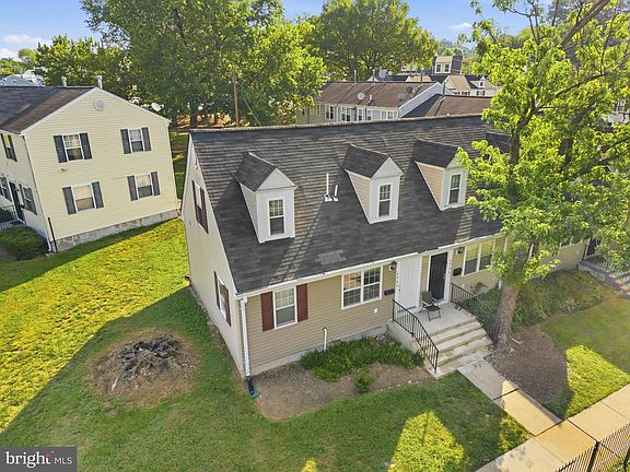 3rd image of 6944 Hawthorne St