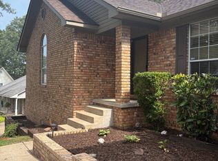 14 Tennyson Ct, N Little Rock, AR 72116