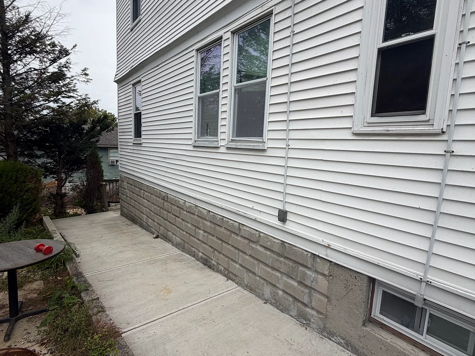 1 bed, 980 sqft, $2,300 — Photo 3