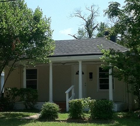2nd image of 611 Alta Vista Ave