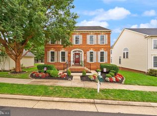 14101 Snickersville Dr, Gainesville, VA 20155