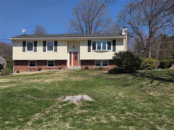 140 Chestnut Ridge Road, Mahopac, NY 10541