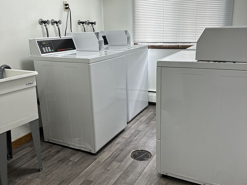 Shared laundry on site