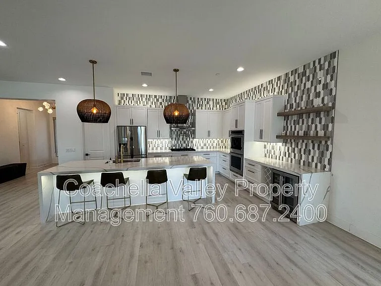 74635 Tesla Dr — Photo 19