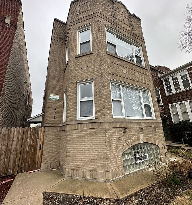 1st image of 4527 N Troy St #R