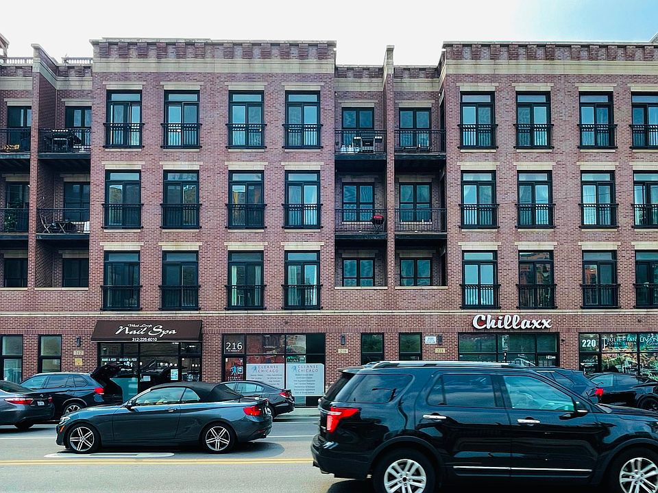 1st image of 216 N Halsted St Unit 2