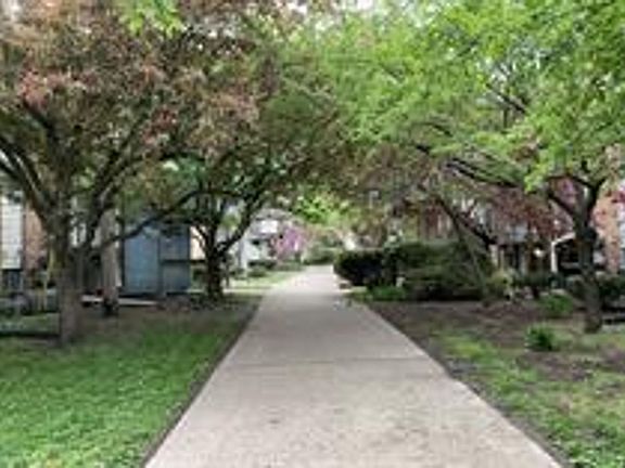 3rd image of 1019 Francis Dr #3