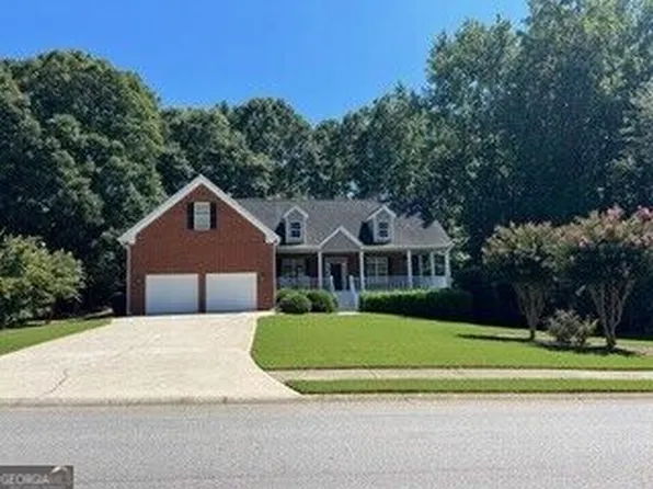2620 Democracy Dr, Buford, GA 30519