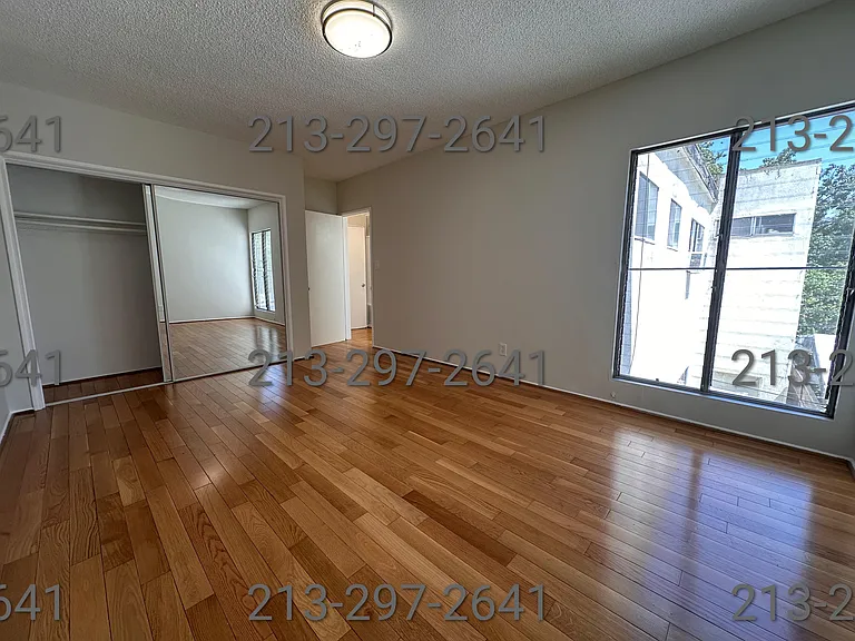 7706 Norton Ave #5 — Photo 4