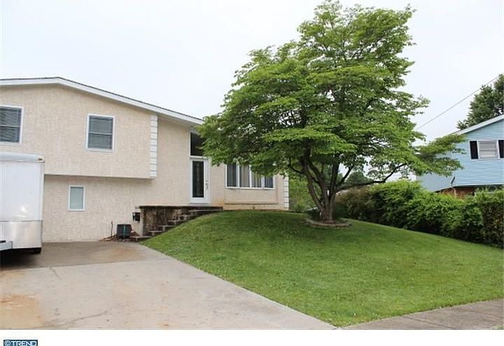 1st image of 2412 Twist Ln