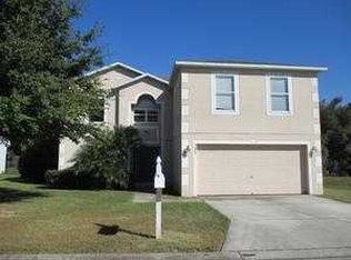 5686 Oakwood Knoll Dr, Lakeland, FL 33811