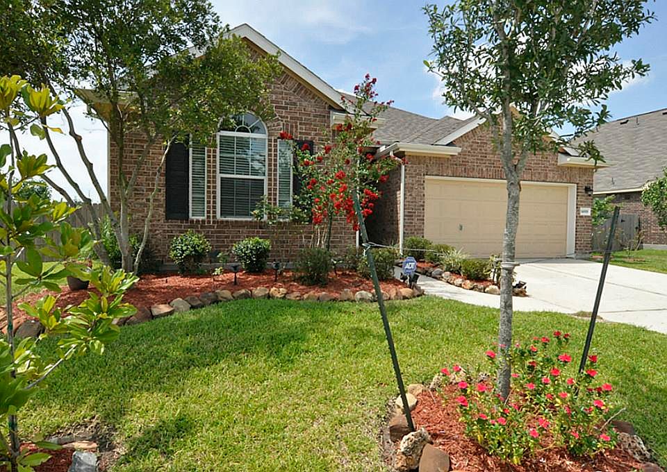 1st image of 14818 Burleson Bend Dr