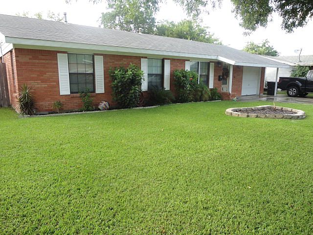 1st image of 1315 Leon Dr