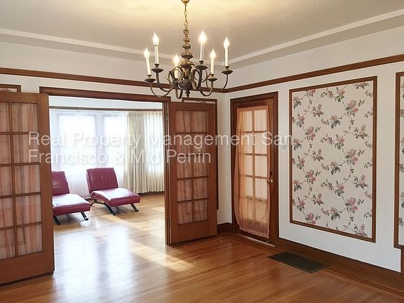 5th image of 414 Ellington Ave