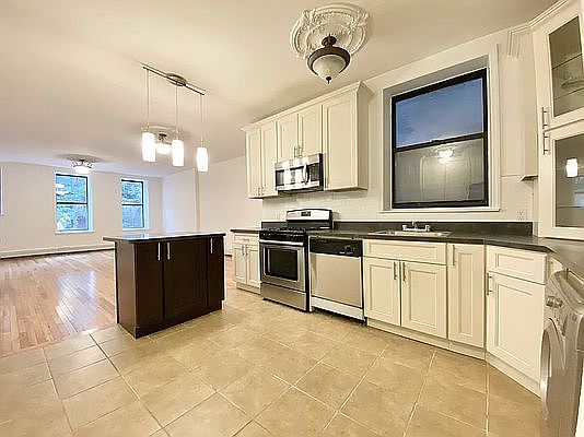 1st image of 143 W 111th St APT 2B