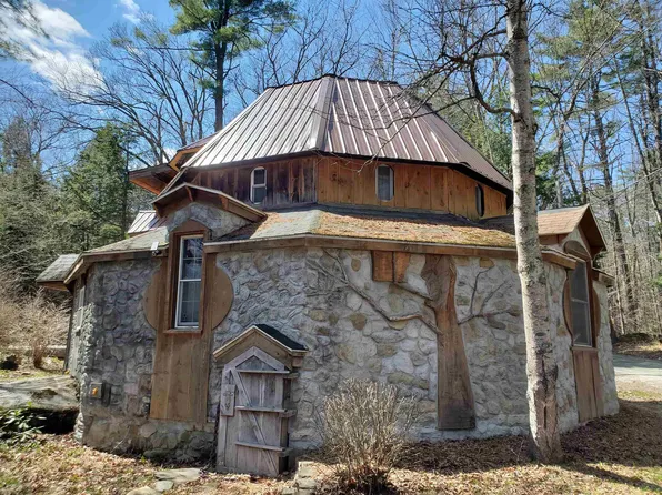 13 Kilton Road, Canaan, NH 03741