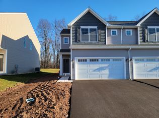 223 Sage Blvd, Middletown, PA 17057