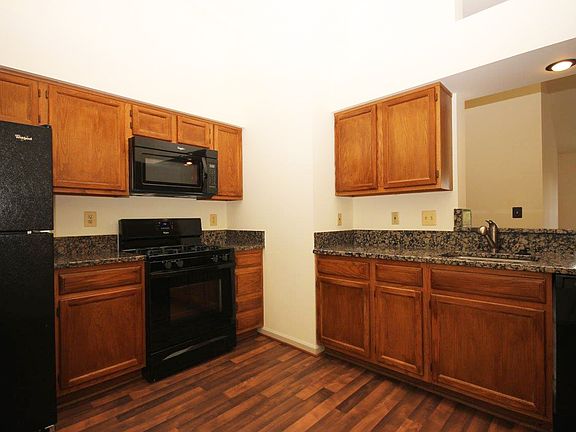 4th image of 6111 Wigmore Ln Unit K