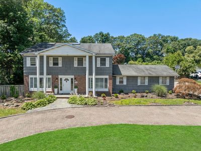 9 Lucille Lane, Dix Hills, NY, 11746