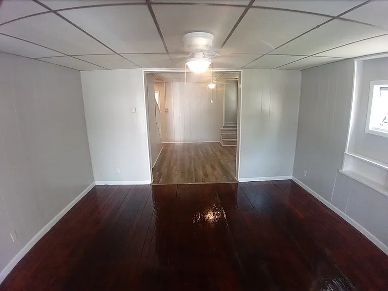 554 Coleman Ave — Photo 3