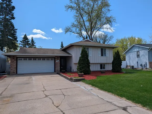 2380 103rd Ln NW, Coon Rapids, MN 55433