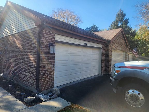 2nd image of 1612 N Windsor Dr