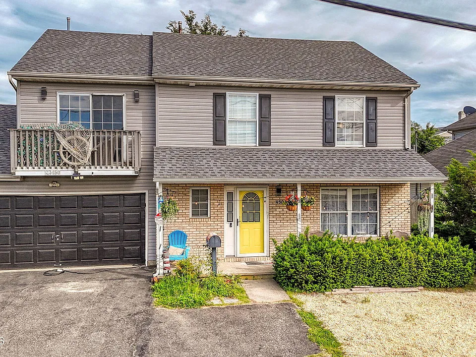 450 Beachway Ave