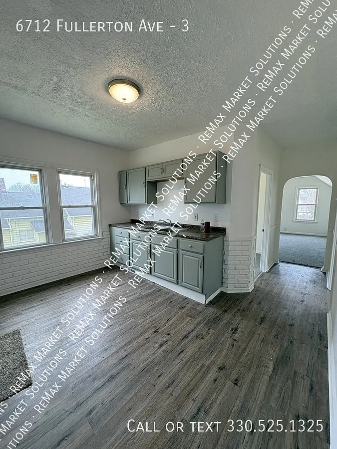2br/1ba-Sec 8 Welcome! — Photo 3