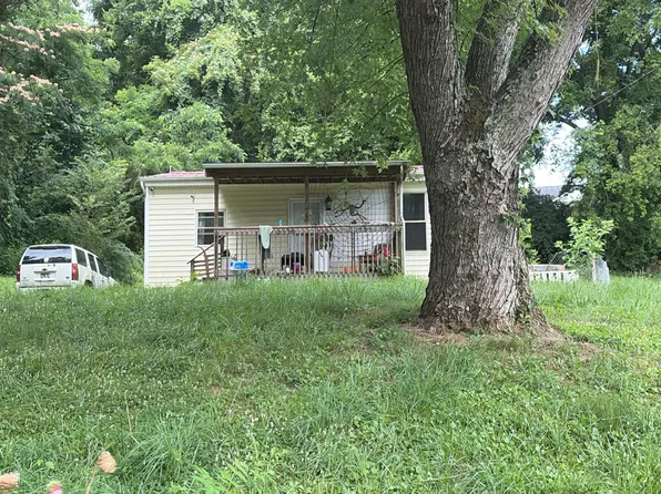 530 Valley St, Morristown, TN 37813