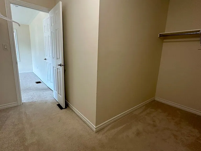 2 Bruce Cameron Dr — Photo 25