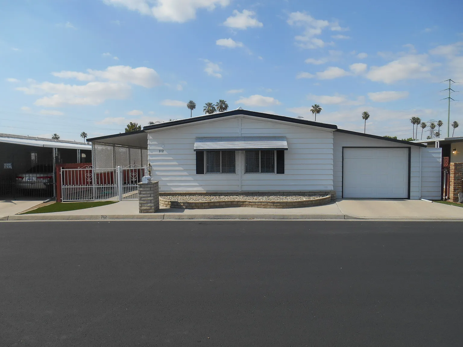712 45th St photo 1