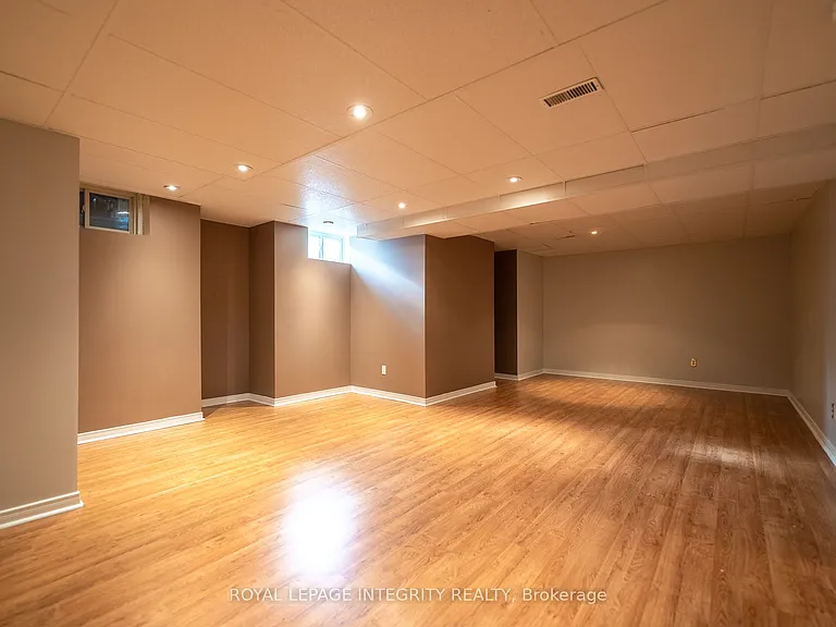12 Maple Stand Way — Photo 26