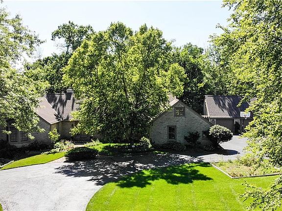 2nd image of 8102 Bramwood Ct