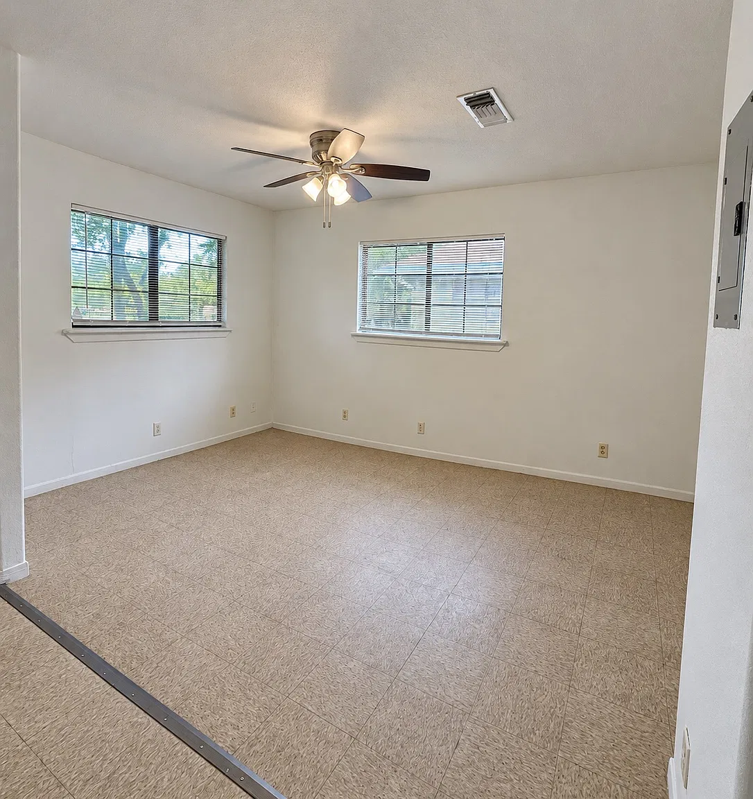 3 bed, 1850 sqft, $1,750 — Photo 3