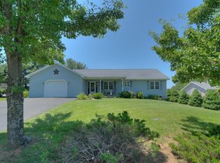 212 Tise St, Floyd, VA 24091