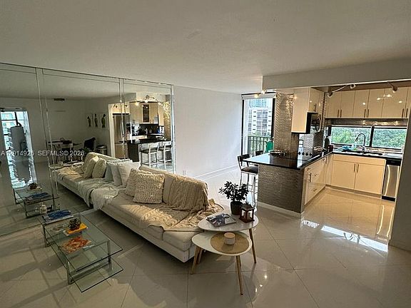 3rd image of 17021 N Bay Rd APT 815
