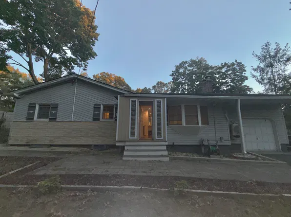 (undisclosed Address), Medford, NY 11763