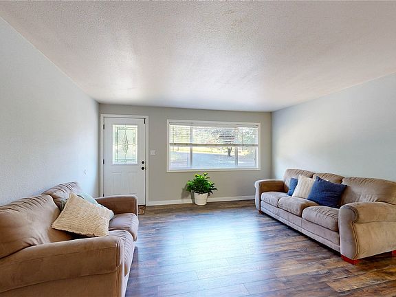 4th image of 20823 SE 376th Street