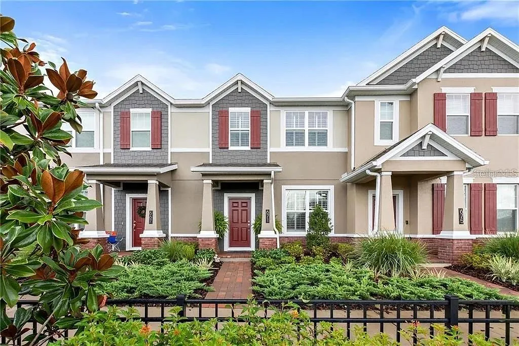 3 bed, 2.5 bath, 1567 sqft, $4,000 — Photo 1