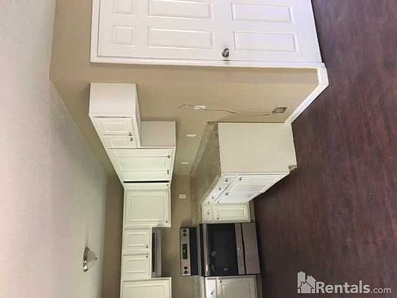 4th image of 38 Brown Dr