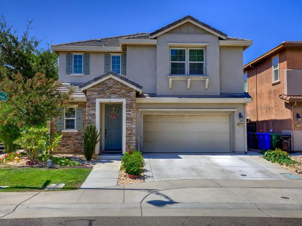 9824 Porto Bay Dr, Elk Grove, CA 95757