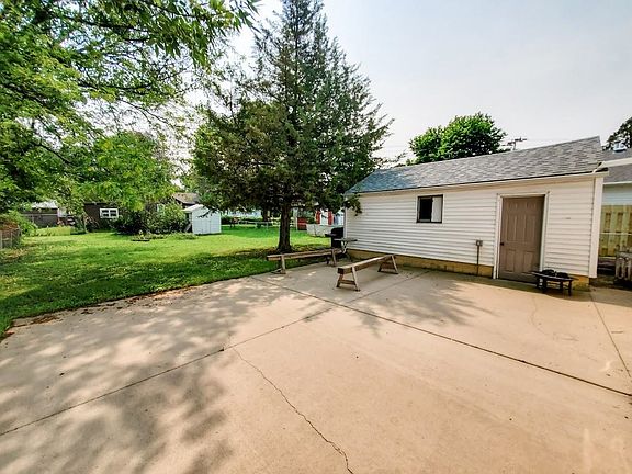 2nd image of 1200 Peninah St