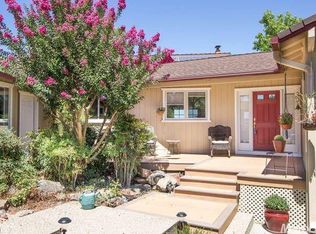 3861 Ridgewood Ct, Rescue, CA 95672