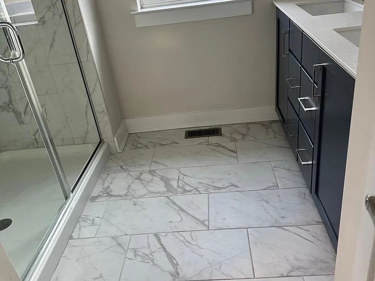 702 Peony Ln — Photo 12