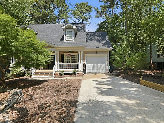 3rd image of 308 Burnt Pine Ct