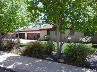 819 Custer St, Cheyenne, WY 82009
