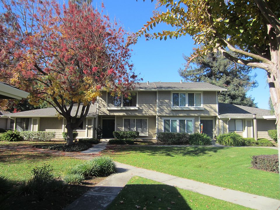 1st image of 1363 Arbor Park Dr