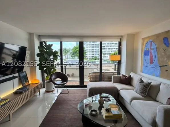 (undisclosed Address), Miami, FL 33137
