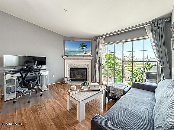 5th image of 2913 Antonio Dr Unit 304